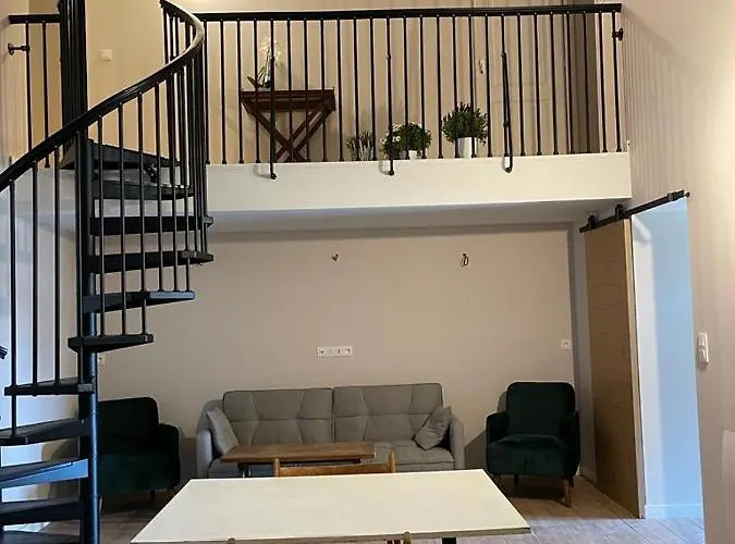 ゲストハウス Domaine De La Grande Chapelle